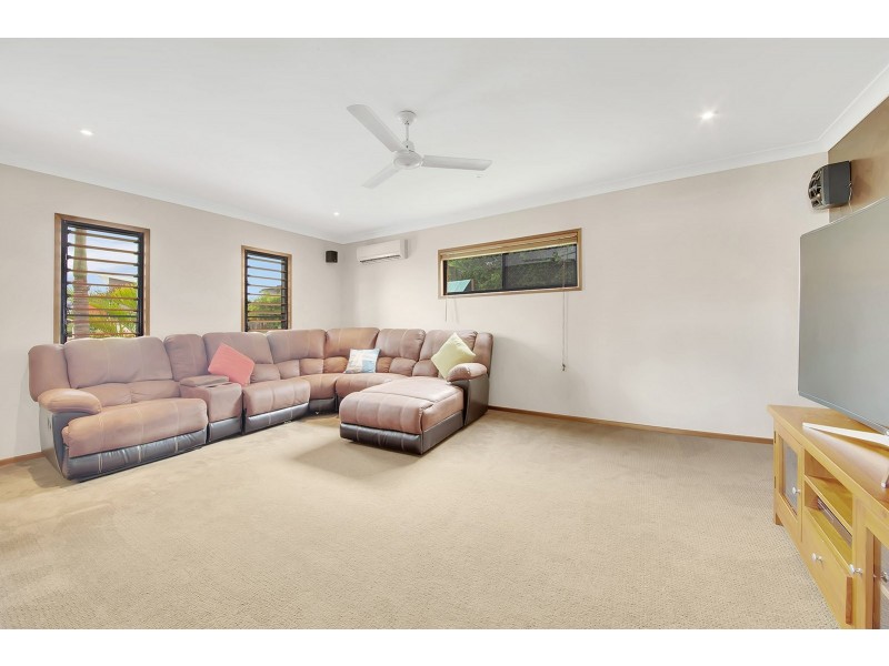 36 Lighthouse Drive, Boyne Island QLD 4680
