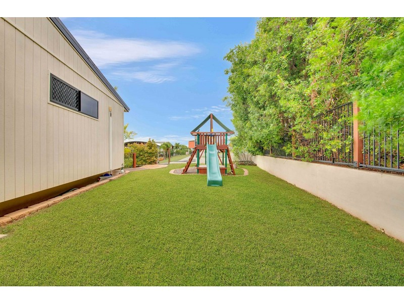 36 Lighthouse Drive, Boyne Island QLD 4680