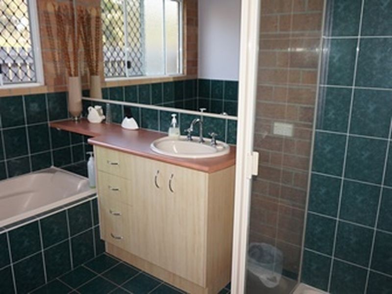 2 DUNN STREET, Tannum Sands QLD 4680