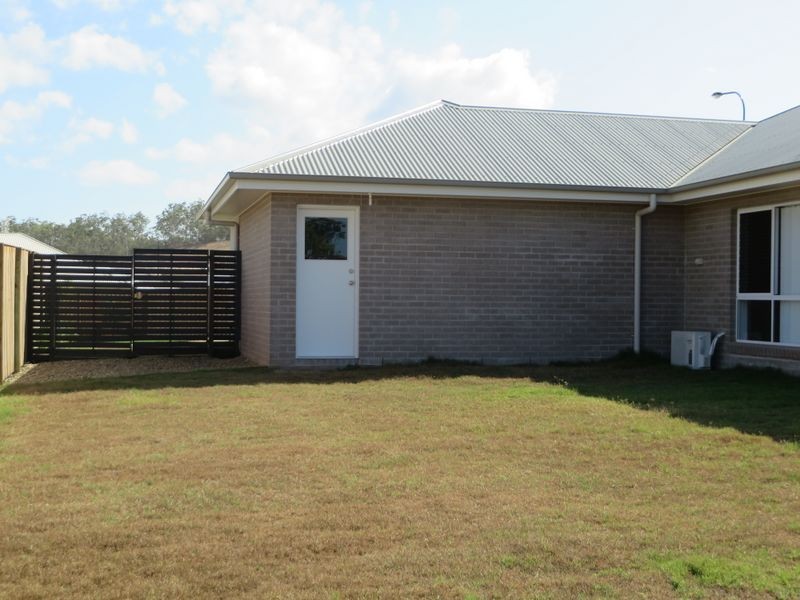 26 CLOVER CRESCENT, Boyne Island QLD 4680