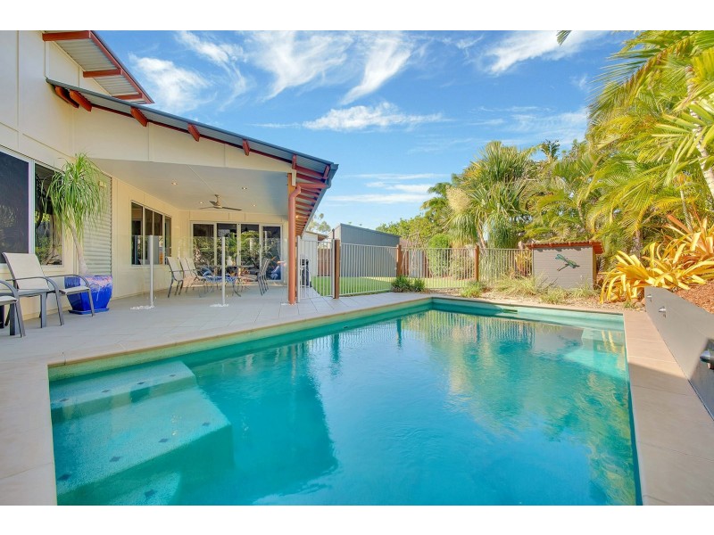6 Longreach Court, Tannum Sands QLD 4680