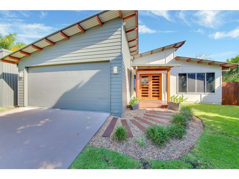 6 Longreach Court, Tannum Sands QLD 4680