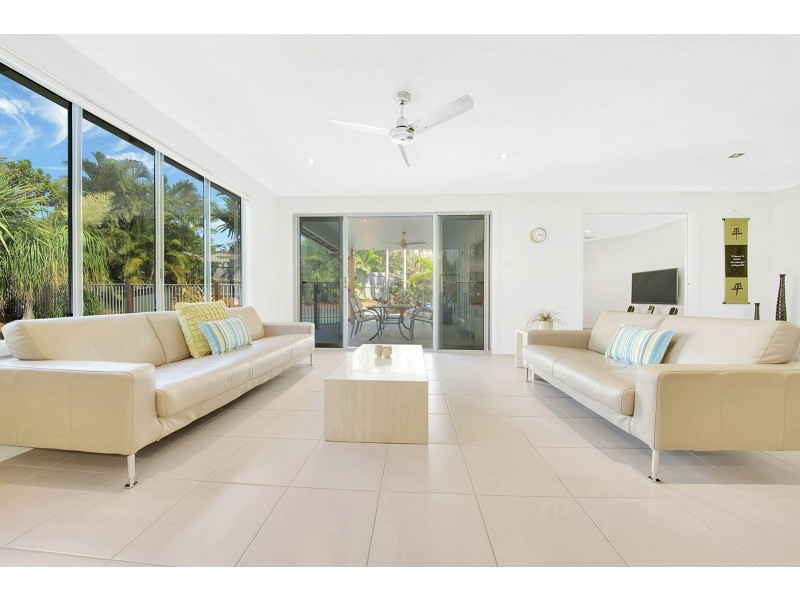 6 Longreach Court, Tannum Sands QLD 4680