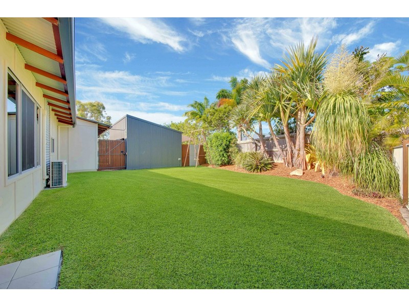6 Longreach Court, Tannum Sands QLD 4680
