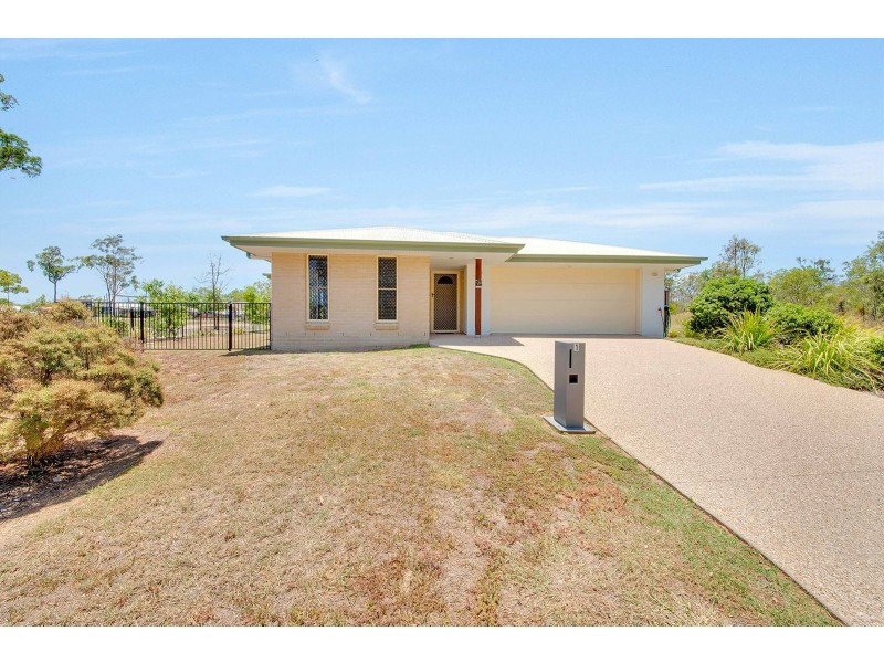 1 Bulimba Street, Tannum Sands QLD 4680