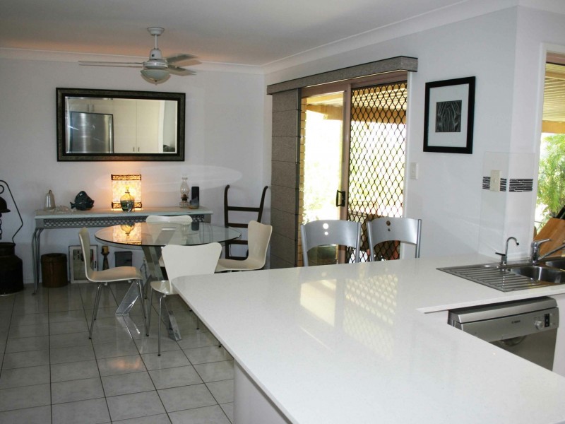 29 Geoffrey Thomas Drive, Tannum Sands QLD 4680