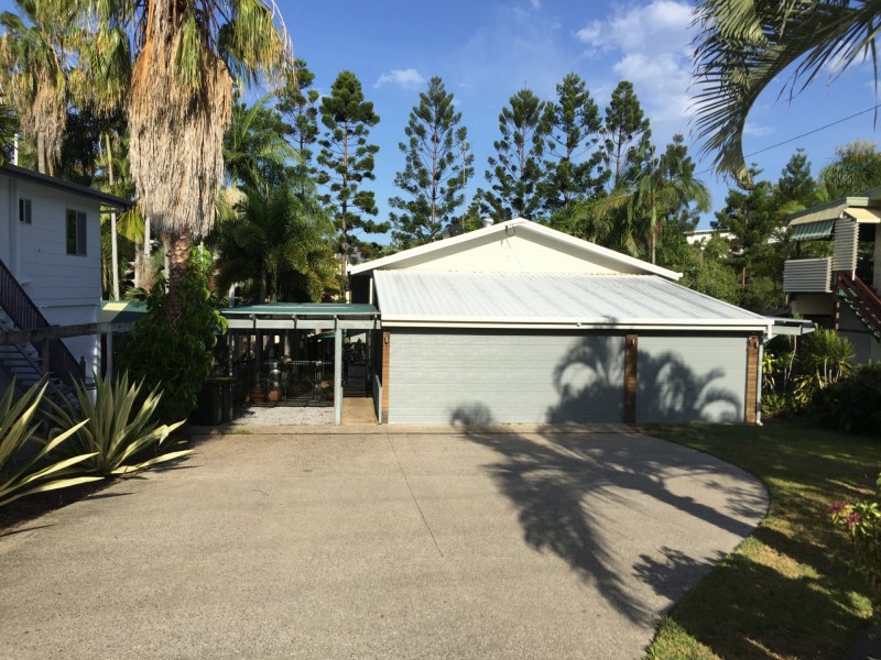 13 Alfred Street, Tannum Sands QLD 4680
