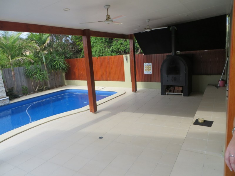 54 GOLF VIEW DRIVE, Boyne Island QLD 4680