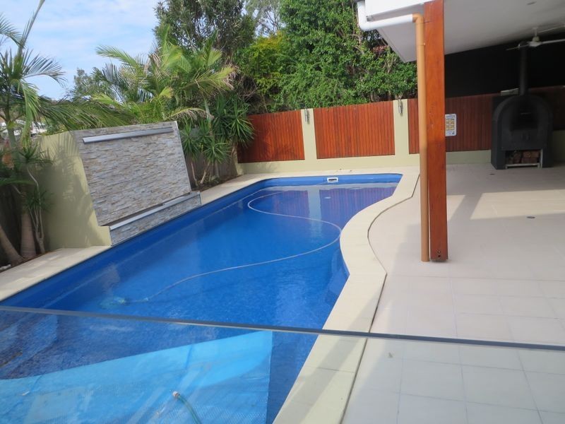 54 GOLF VIEW DRIVE, Boyne Island QLD 4680