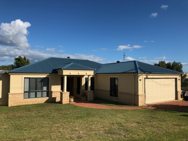 52 CREMORNE DRIVE, Tannum Sands QLD 4680