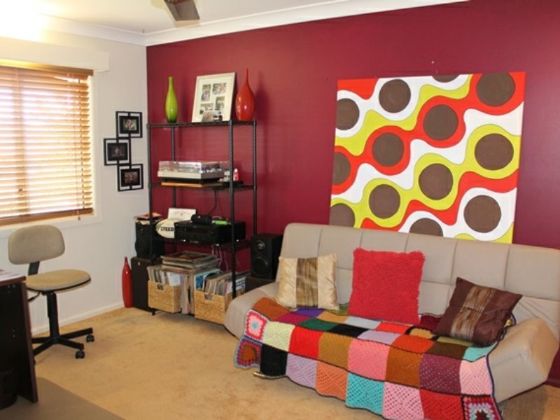 86 Booth Avenue, Tannum Sands QLD 4680