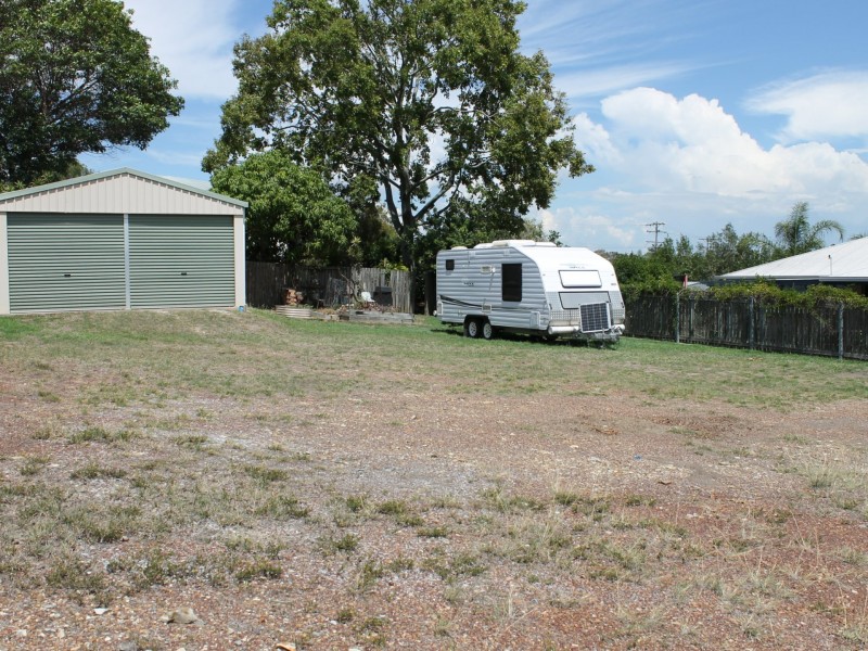 25 Geoffrey Thomas Drive, Tannum Sands QLD 4680
