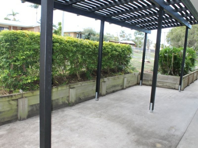 11 Pleasant Avenue, Tannum Sands QLD 4680