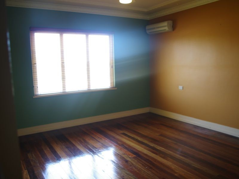 21 Poole Street, Bowen QLD 4805