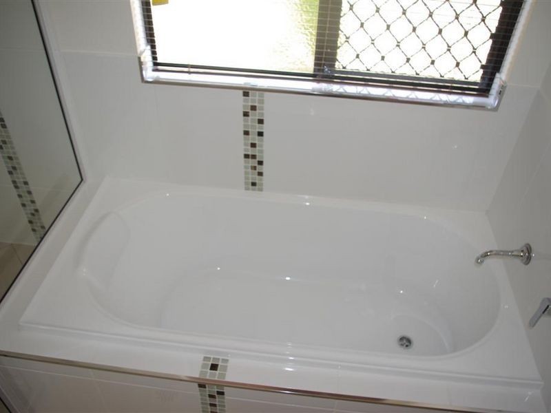4 Harrison Court, Bowen QLD 4805
