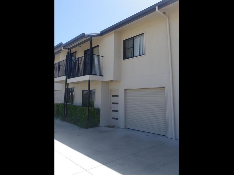 3/34 Poole Street, Bowen QLD 4805