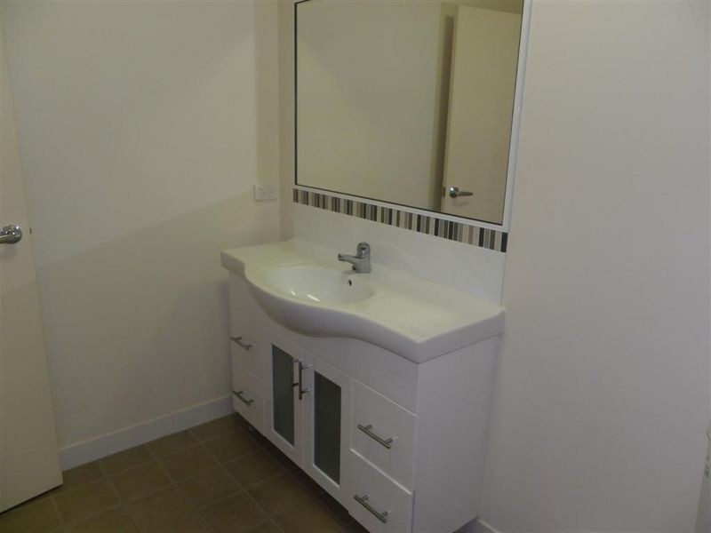 3/34 Poole Street, Bowen QLD 4805