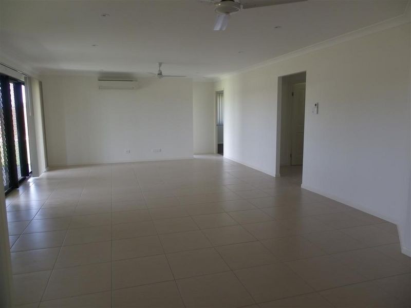 8 Cypress Crescent, Bowen QLD 4805