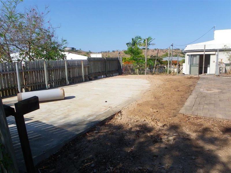 39 Mitchell Street, Bowen QLD 4805