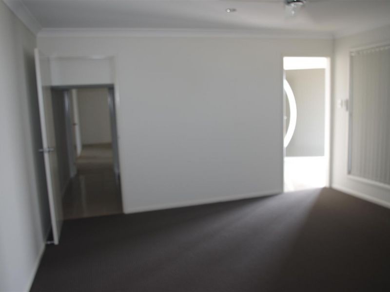 14 Seacove Crescent, Bowen QLD 4805