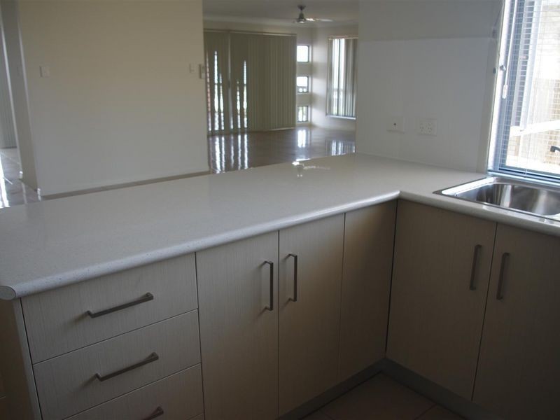 14 Seacove Crescent, Bowen QLD 4805