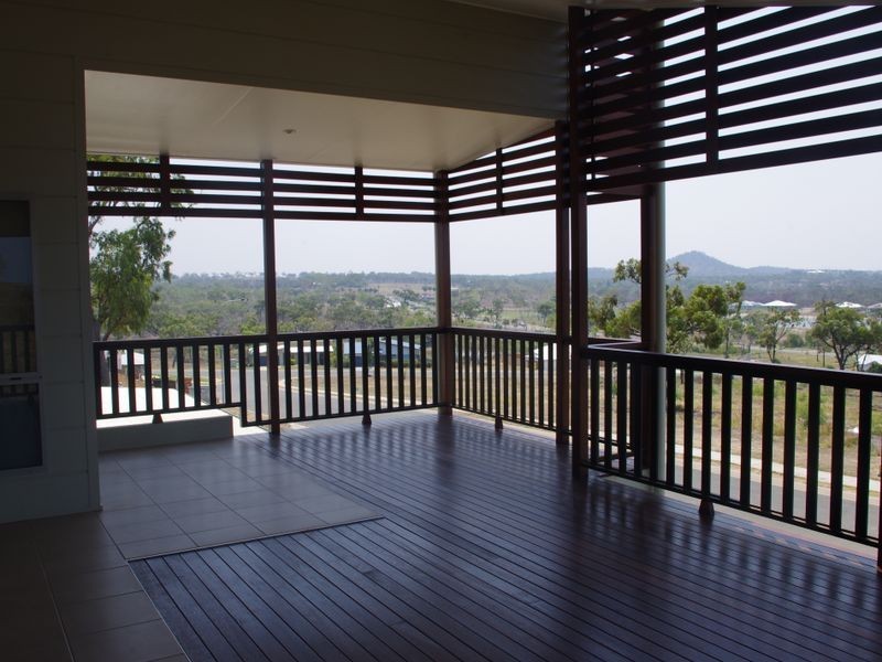 14 Seacove Crescent, Bowen QLD 4805