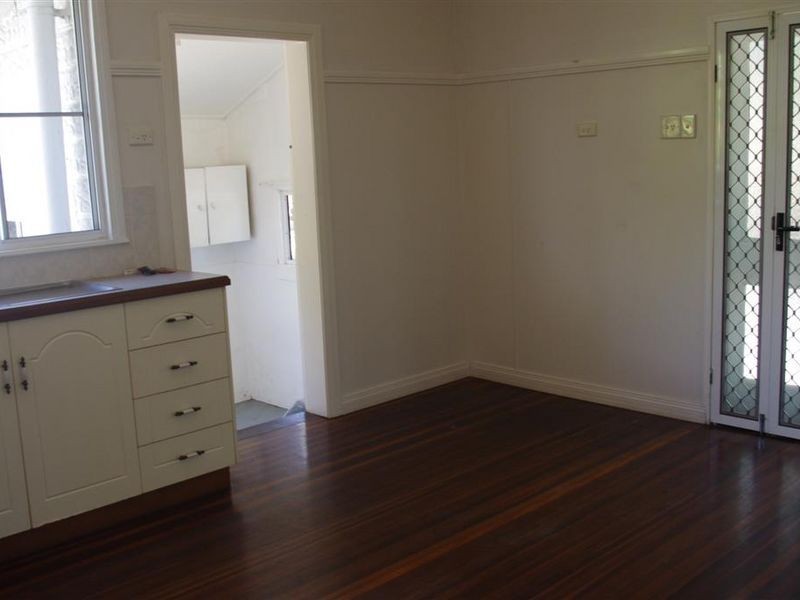 82 Gordon Street, Bowen QLD 4805