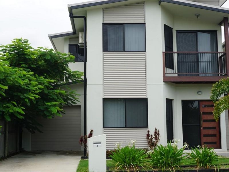 4/27A Leichhardt Street, Bowen QLD 4805