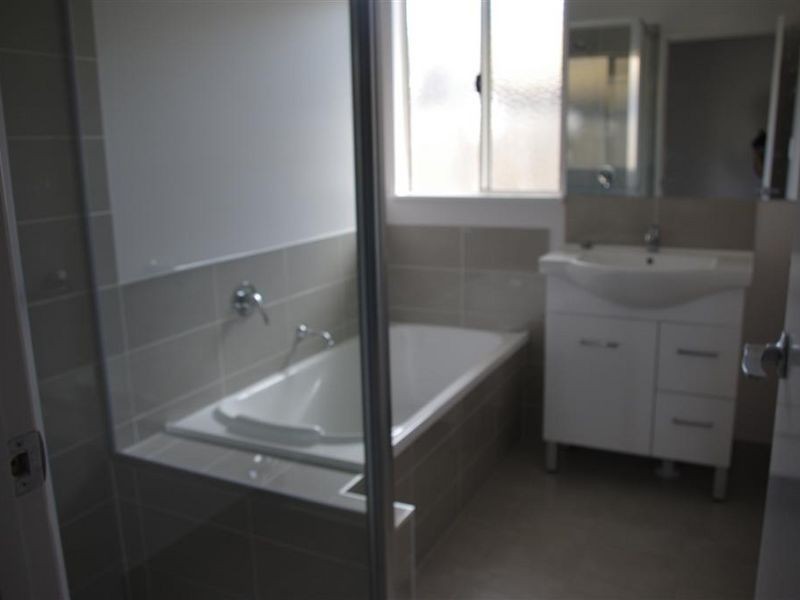 26 Seabreeze Crescent, Bowen QLD 4805