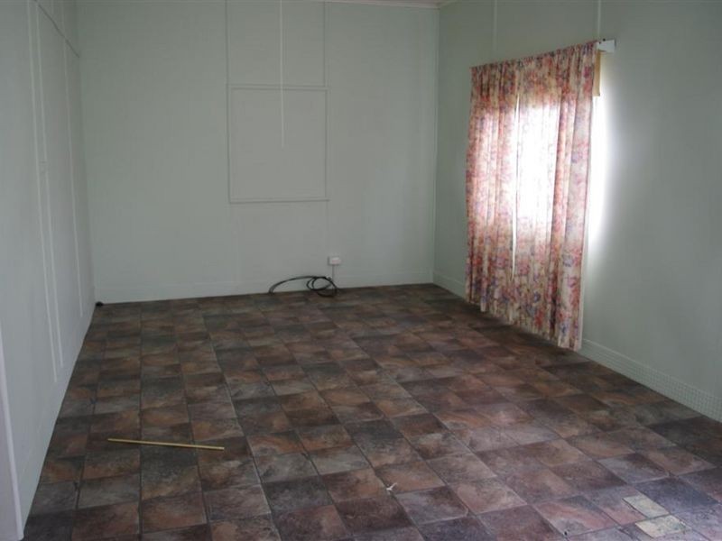 96 Dalrymple Street, Bowen QLD 4805