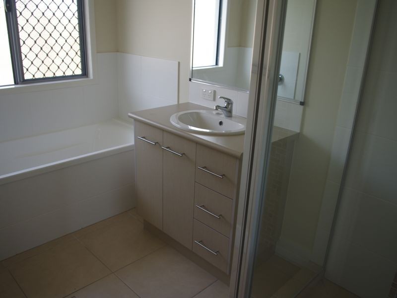 2 Harrison Court, Bowen QLD 4805