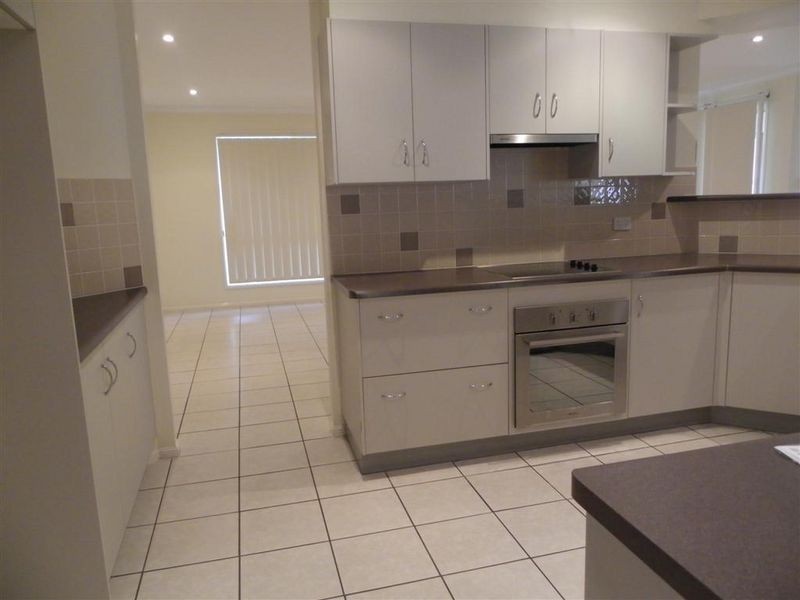 59 Marine Parade, Bowen QLD 4805