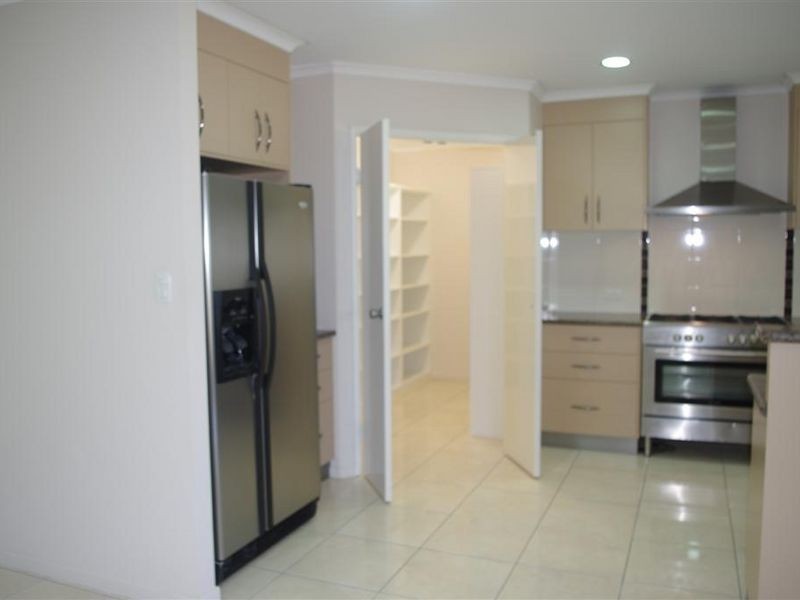 25 Catalina Street, Bowen QLD 4805