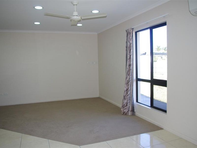 25 Catalina Street, Bowen QLD 4805