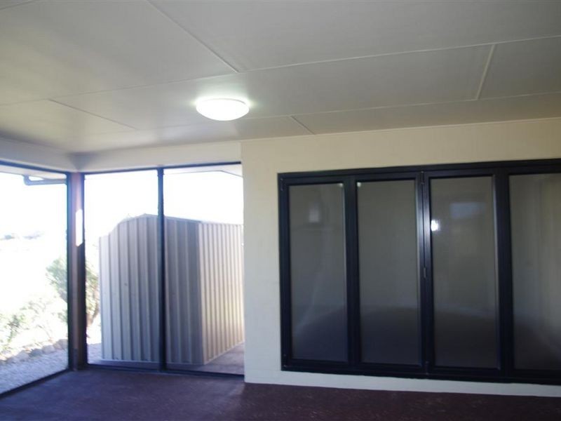 25 Catalina Street, Bowen QLD 4805