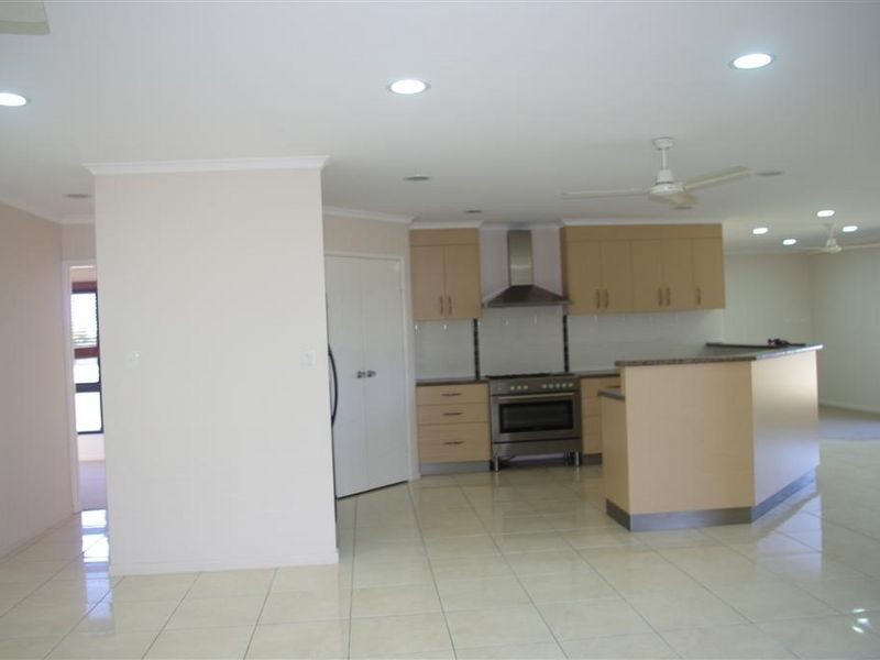 25 Catalina Street, Bowen QLD 4805