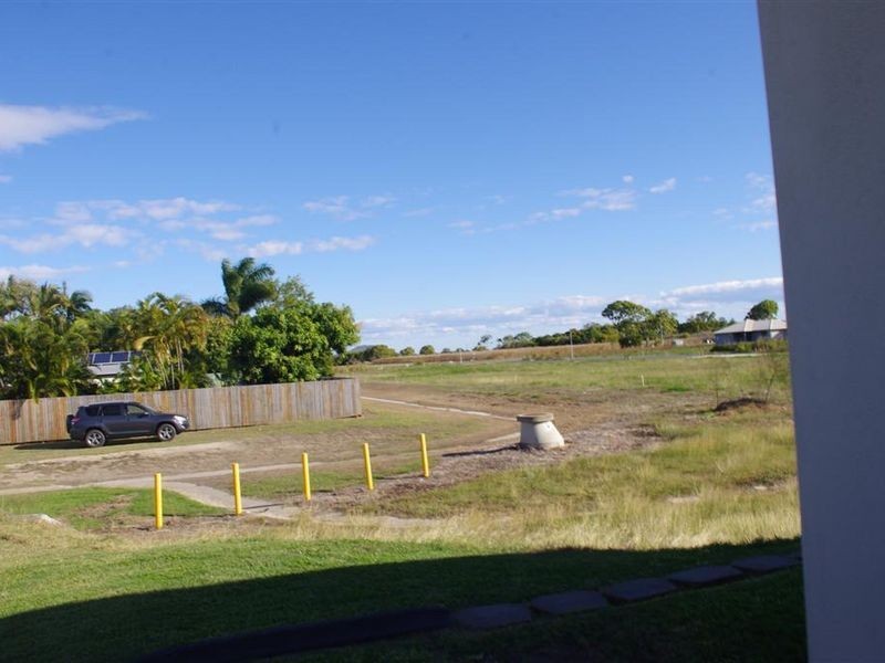 25 Catalina Street, Bowen QLD 4805