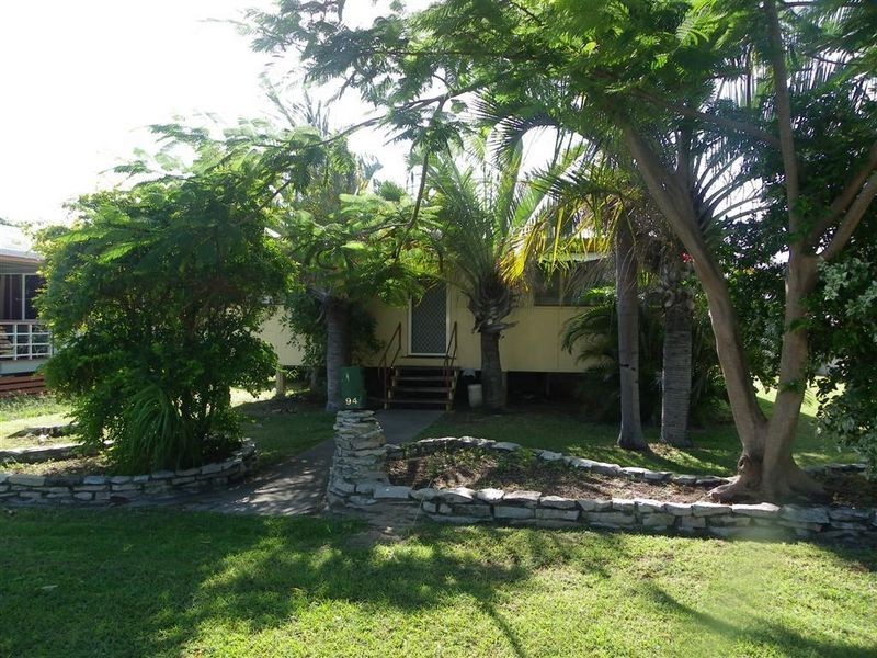 94 Herbert Street, Bowen QLD 4805