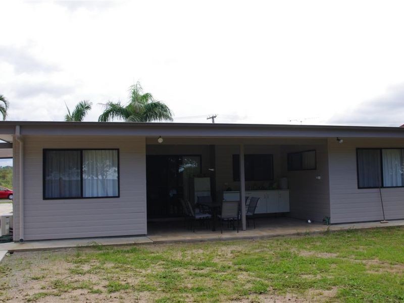 26 Baxter Avenue, Brisk Bay, Bowen QLD 4805