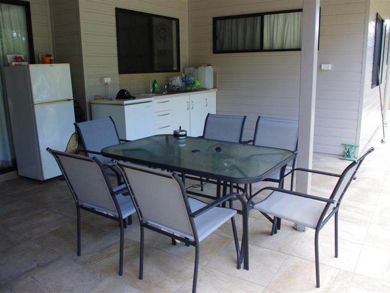 26 Baxter Avenue, Brisk Bay, Bowen QLD 4805