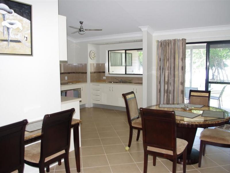 26 Baxter Avenue, Brisk Bay, Bowen QLD 4805