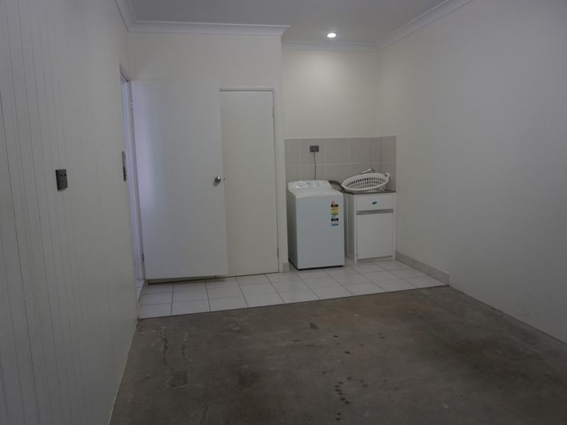 Unit 2/11 Kennedy Street, Bowen QLD 4805