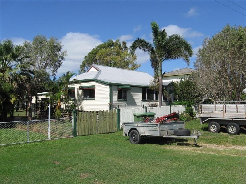 79 Gordon Street, Bowen QLD 4805