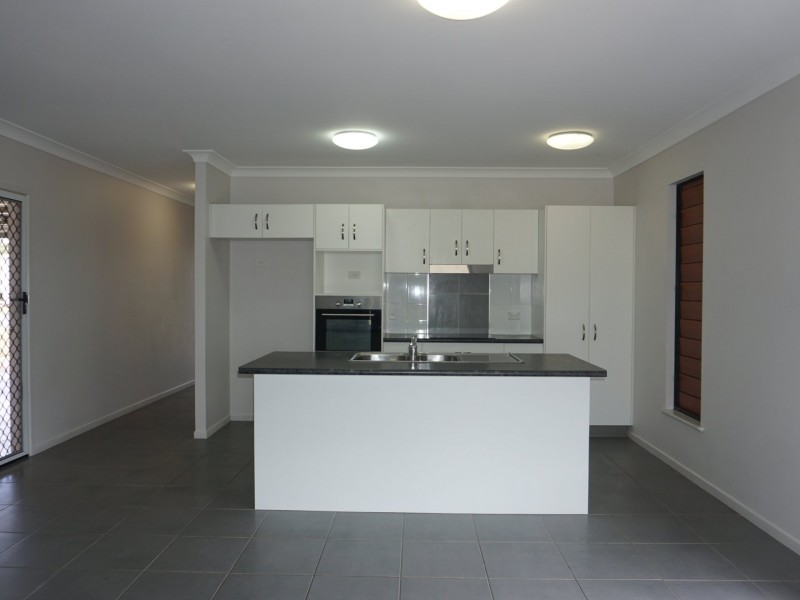 42 Scenic Crescent, Bowen QLD 4805