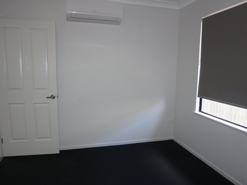 42 Scenic Crescent, Bowen QLD 4805