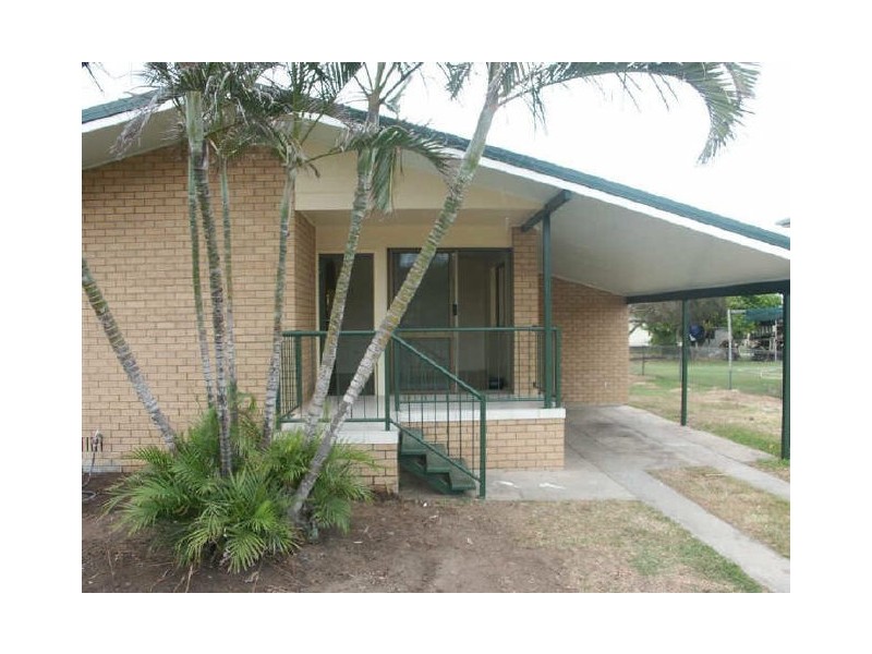 19 West Street, Bowen QLD 4805
