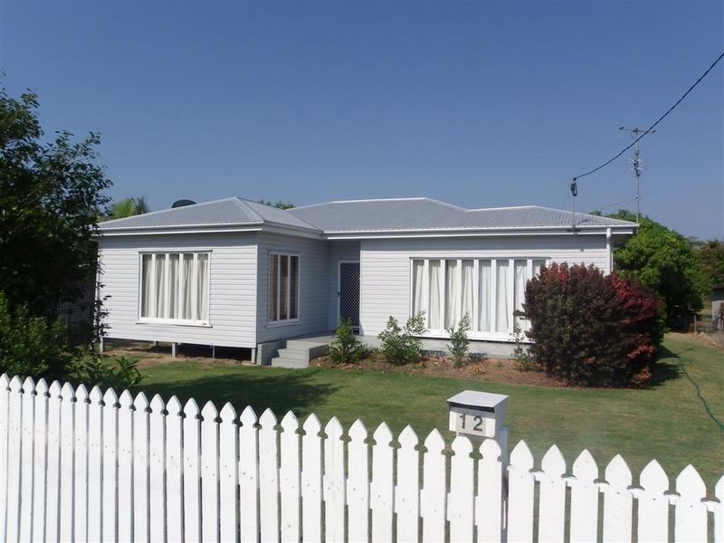 12 Korah Street, Bowen QLD 4805