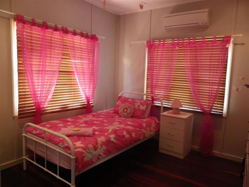 12 Korah Street, Bowen QLD 4805