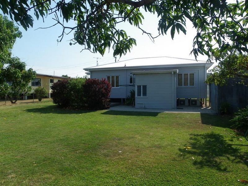 12 Korah Street, Bowen QLD 4805