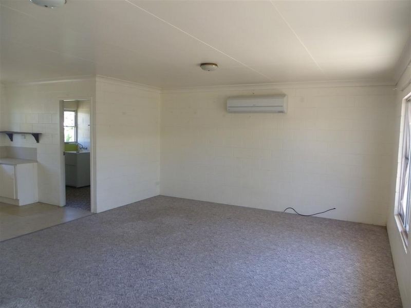 3/18 Poole Street, Bowen QLD 4805